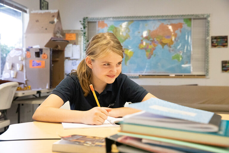 SCA Faith Spanish 15s 768x512