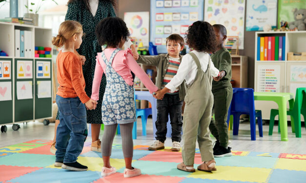 5 Signs a Preschool Tour is Going Well